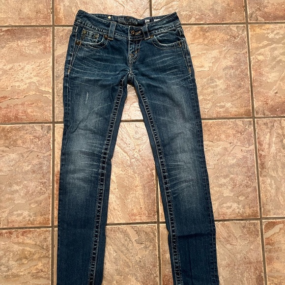 Miss Me Skinny Jeans - Picture 1 of 5